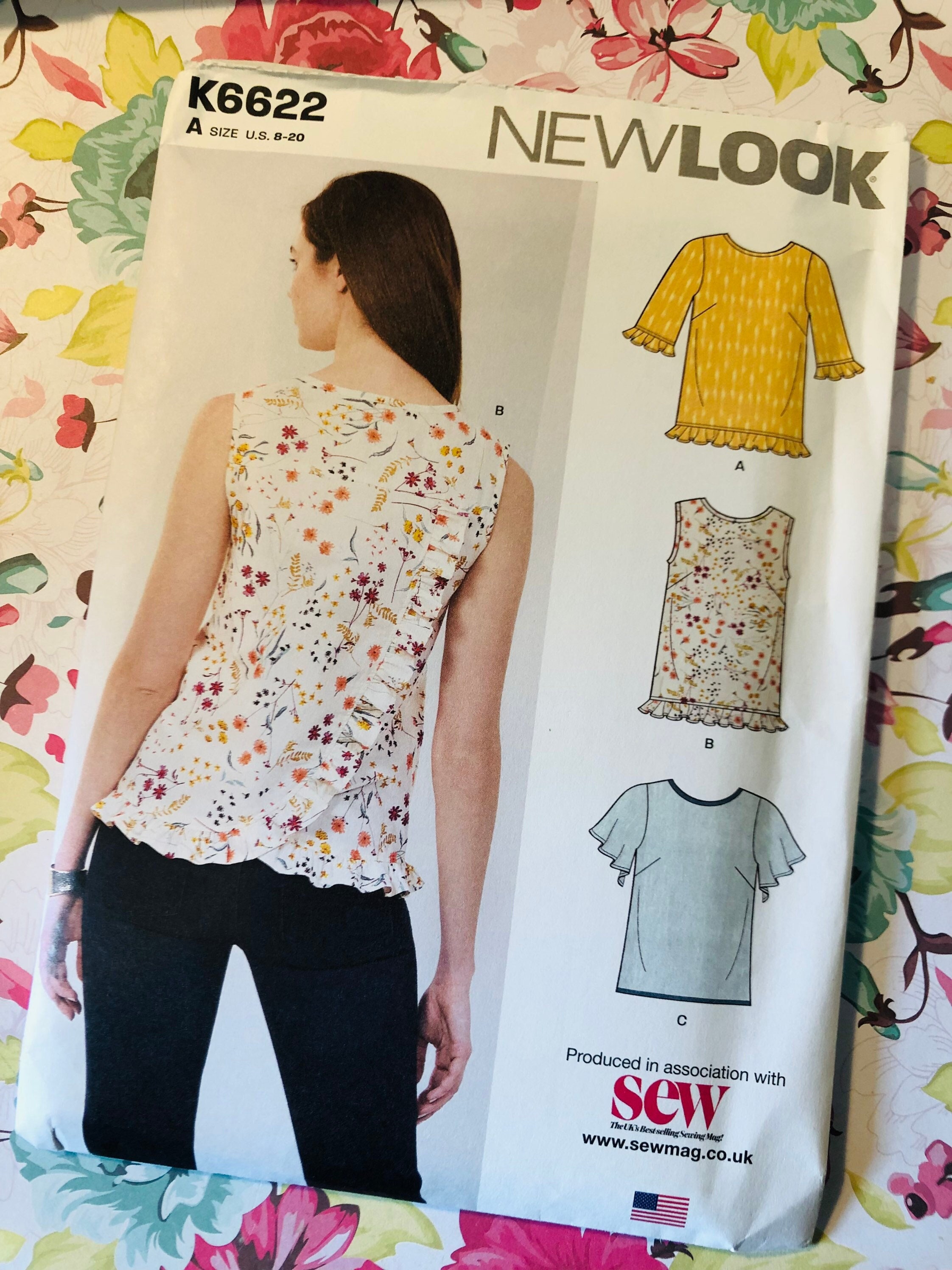N6439, New Look Sewing Pattern Misses' Knit Tunics with Leggings