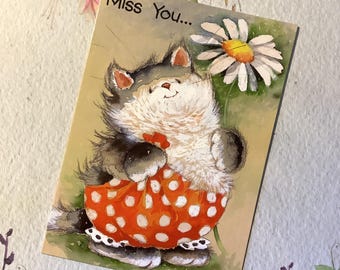 Zeldzame vintage 'Miss You'-kaart uit de jaren 90 met een SCHATTIGE kat met een madeliefje ontwerp van Margaret Sherry - binnenkant versierd - kaart kattenliefhebber