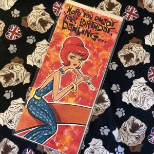 Carte d'anniversaire humoristique vintage/rétro vers les années 1980 « J'espère que vous apprécierez votre anniversaire, chérie » carte glamour/Diva Pal - carte drôle