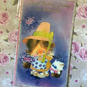 Cartão RARO retrô/vintage por volta dos anos 1970, 'Saudações especiais de aniversário, querida filha' - Design super fofo de menina e gato kitsch - Cartão de amante retrô