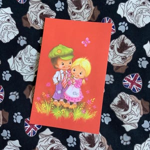RARE carte d'anniversaire vintage des années 1970 - Adorable création de couple de style « Holly Hobbie » - carte nostalgique - une carte rétro kitsch à envoyer ou à encadrer
