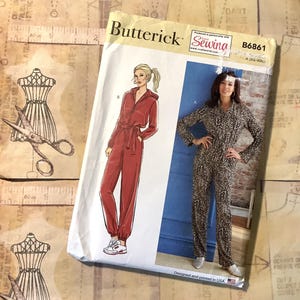 Unbeschnittenes 2021 Butterick EASY Schnittmuster B6861 für Misses Jumpsuit, Schärpe und Gürtel in den Größen XS-XXL oder 4-6 bis 24-26 - Zeitgenössische Mode