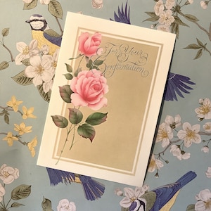 Biglietto "Per la tua Cresima" vintage degli anni '80 circa con un bellissimo design a forma di rosa rosa - Un biglietto da custodire per sempre - Dolce versetto all'interno - Nostalgia