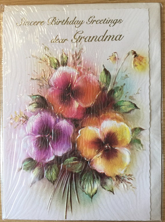 Old English Co. Biglietto di compleanno floreale per nonna, biglietto di compleanno speciale per lei, biglietto di auguri di buon compleanno per nonna, biglietto di compleanno colorato con disegno