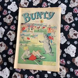 Rare Vintage July 12, 1975 &#39;Bunty For Girls&#39; Comic No 913 - Childhood Nostalgia - Fun & Unusual 50th Birthday Gift with Handmade Gift Tag