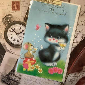 RARO biglietto vintage "Buona fortuna per il tuo nuovo lavoro" degli anni '70 circa - Simpatico gatto retrò che condivide champagne con il design di un topo!  Kitsch/Carta retrò