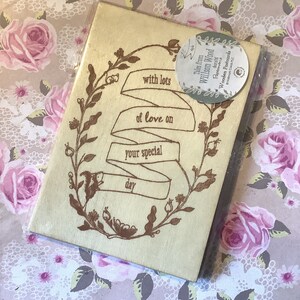 vintage Circa 1990s Tales from Willson Wood Pack de quatre cartes postales en bois pour la décoration - Fun Craft Project - Cartes Hallmark - Papermania