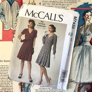 Retro 1943 Dresses & Belt - Mccall's 7433 - Uncut Sewing
