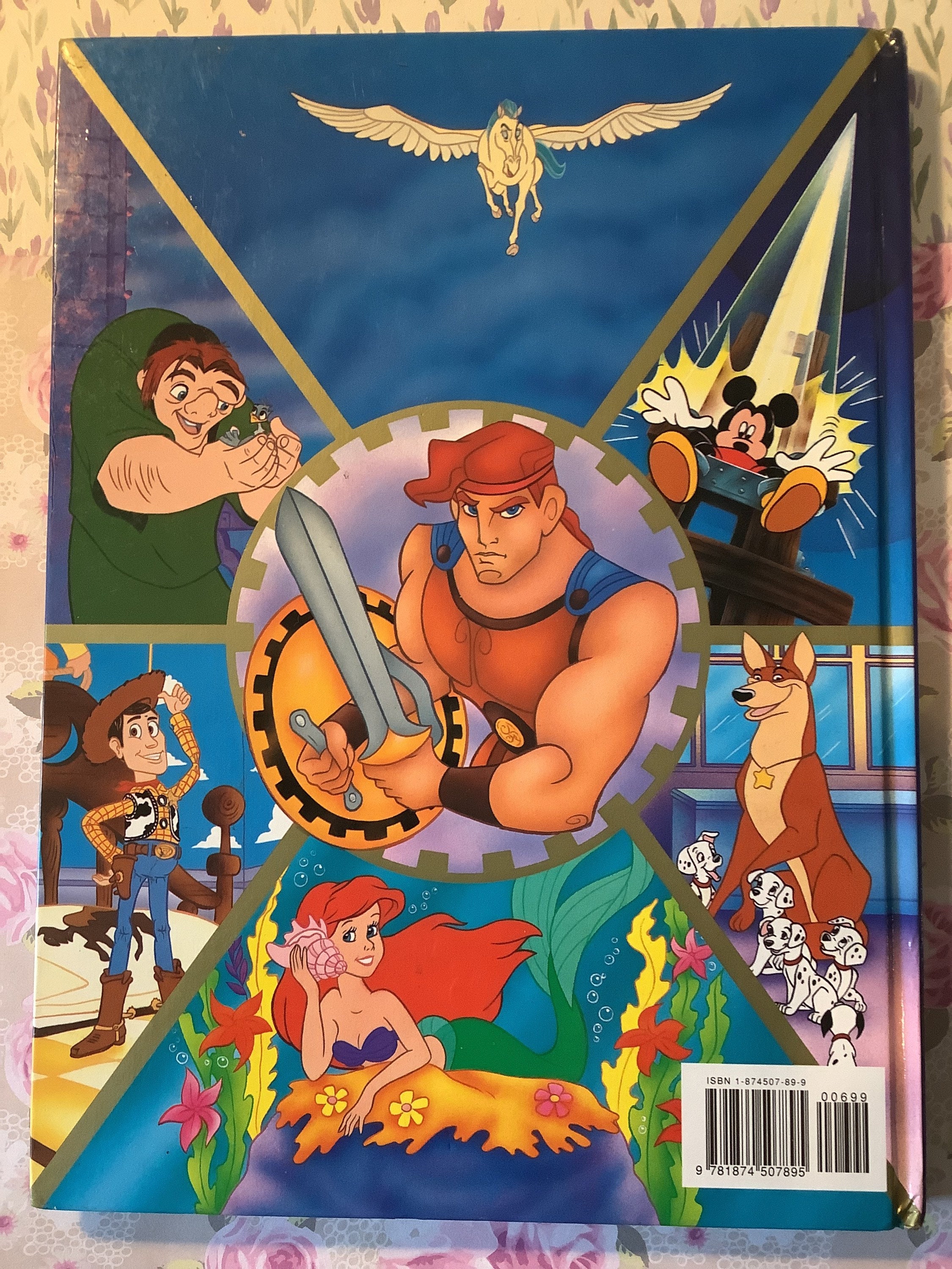 アンテークディズニー RARE Vintage 'the Disney Annual 1998' in Hardback - Fabulous