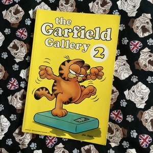 RARE Vintage 1987 &#39;The Garfield Gallery 2&#39; Paperback Book By Jim Davis - Fun Comic Strip Stories and Posters - Nostalgic Garfield Lover Gift
