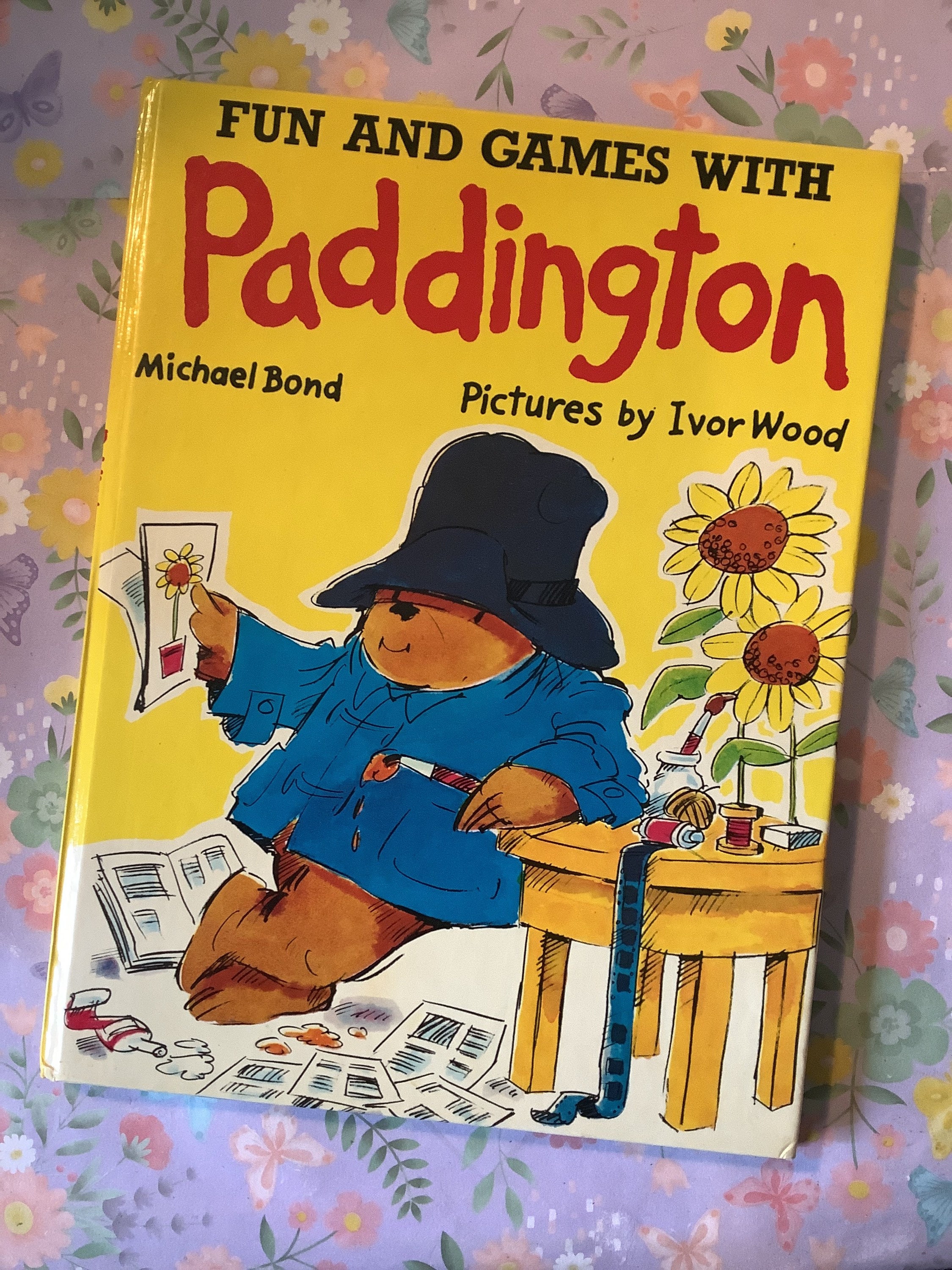 Vintage 1977 'fun and Games With Paddington' in Hardback by