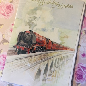 Cartão FABULOSO Raro Vintage/Retro 1980 com design de trem a vapor 'Desejos de aniversário tardio' - Design de trem a vapor vermelho - Amante de trem - Cartão nostálgico
