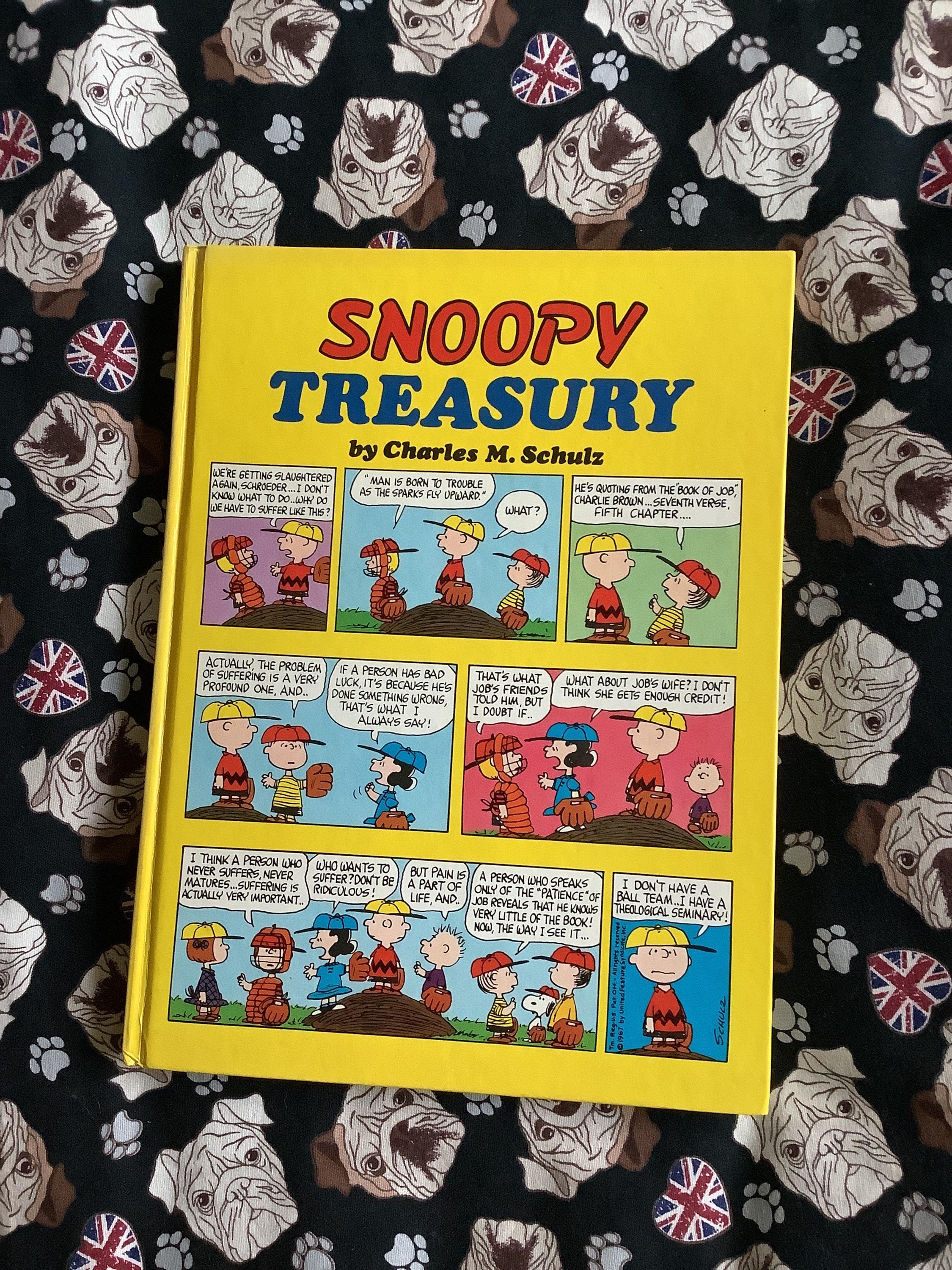 SNOOPY TREASURY Charles M. Schulz 洋書1982 RARE Vintage 1981 'snoopy Treasury ' by Charles M. Schulz - Large
