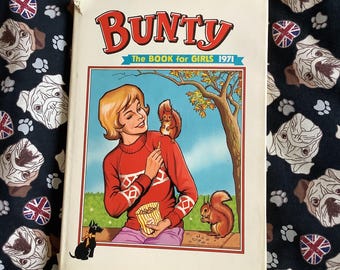 Vintage 1971 Bunty The Book For Girls in Hardback Childhood Nostalgia - Unusual & Fun Birth Year Gift - Comic Strip/Short Stories/Crafts