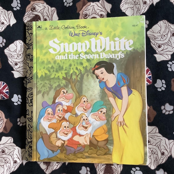 1984 Vintage Walt Disney Snow White and the Seven Dwarfs a Little Golden Book in Hardback - Movie Picture Book - Nostalgic Birth Year Gift
