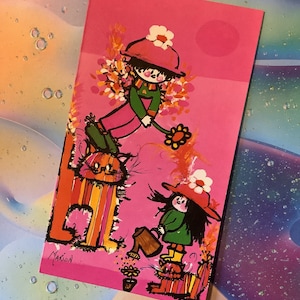 Muito raro vintage por volta de 1970 Marion Foster projetado Gordon Fraser cartão de aniversário em branco - ADORÁVEL design de menino, menina, gatos e flores descoladas
