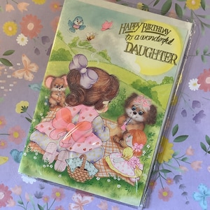 Cartão RARE Vintage/Retro Circa 1980 'Feliz aniversário para uma filha maravilhosa' - Design super fofo de menina e cachorro - Filha amorosa retrô