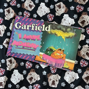RARE Vintage 1987 &#39;Garfield I Hate Monday&#39; in Paperback - Fun Comic Strip Book - Garfield Fan Gift - Monday Humour & other Garfield Cartoons