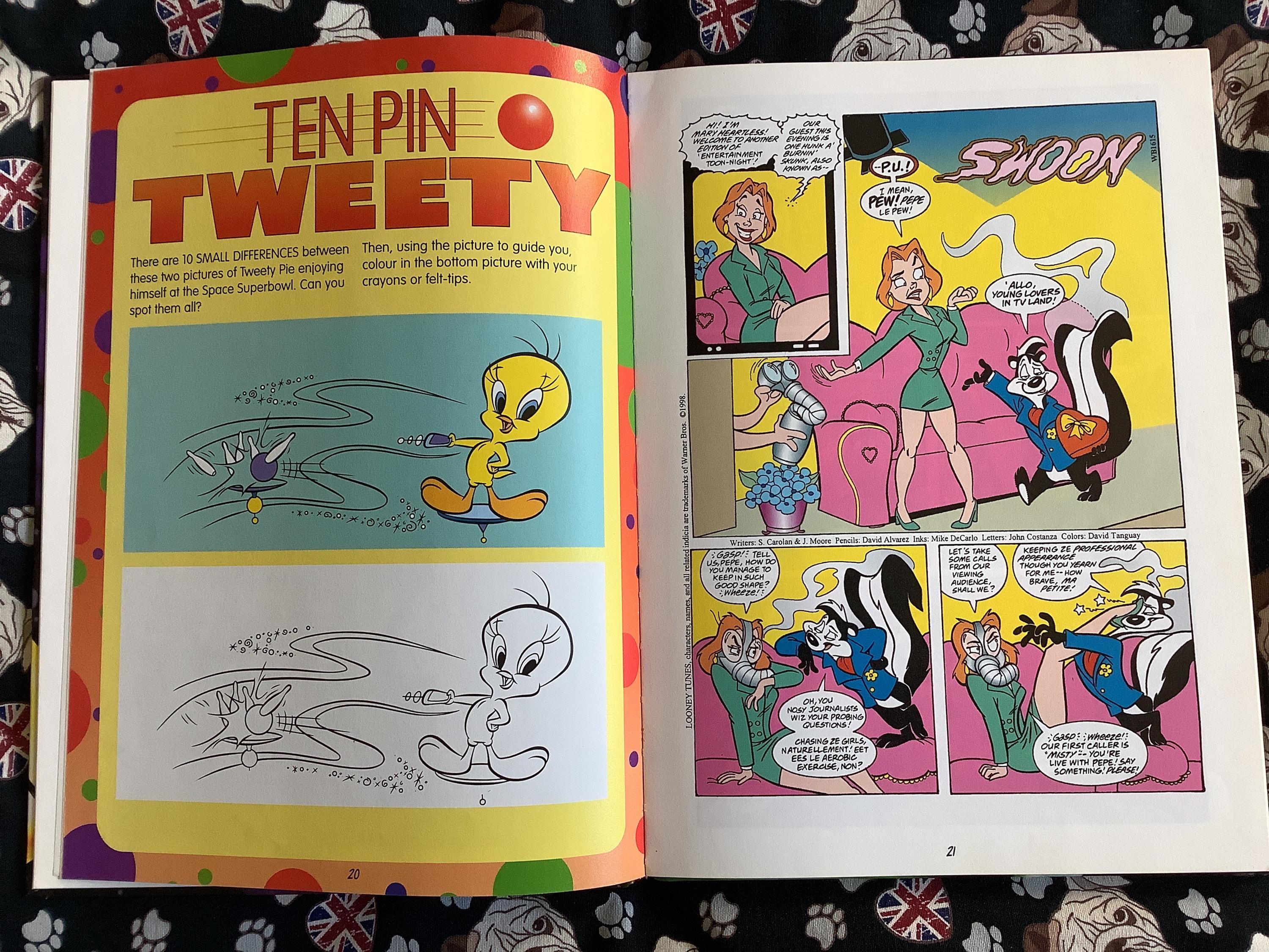 RARE Vintage 2000 'looney Tunes Annual' in Hardback - Warner Bros