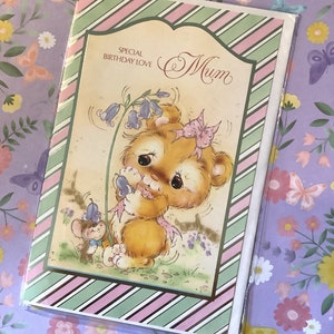 RARE carte vintage des années 1980 « Special Birthday Love Mum » - Design mignon ours et souris - carte Kitsch/vintage/Bear Loving Mum - vers doux