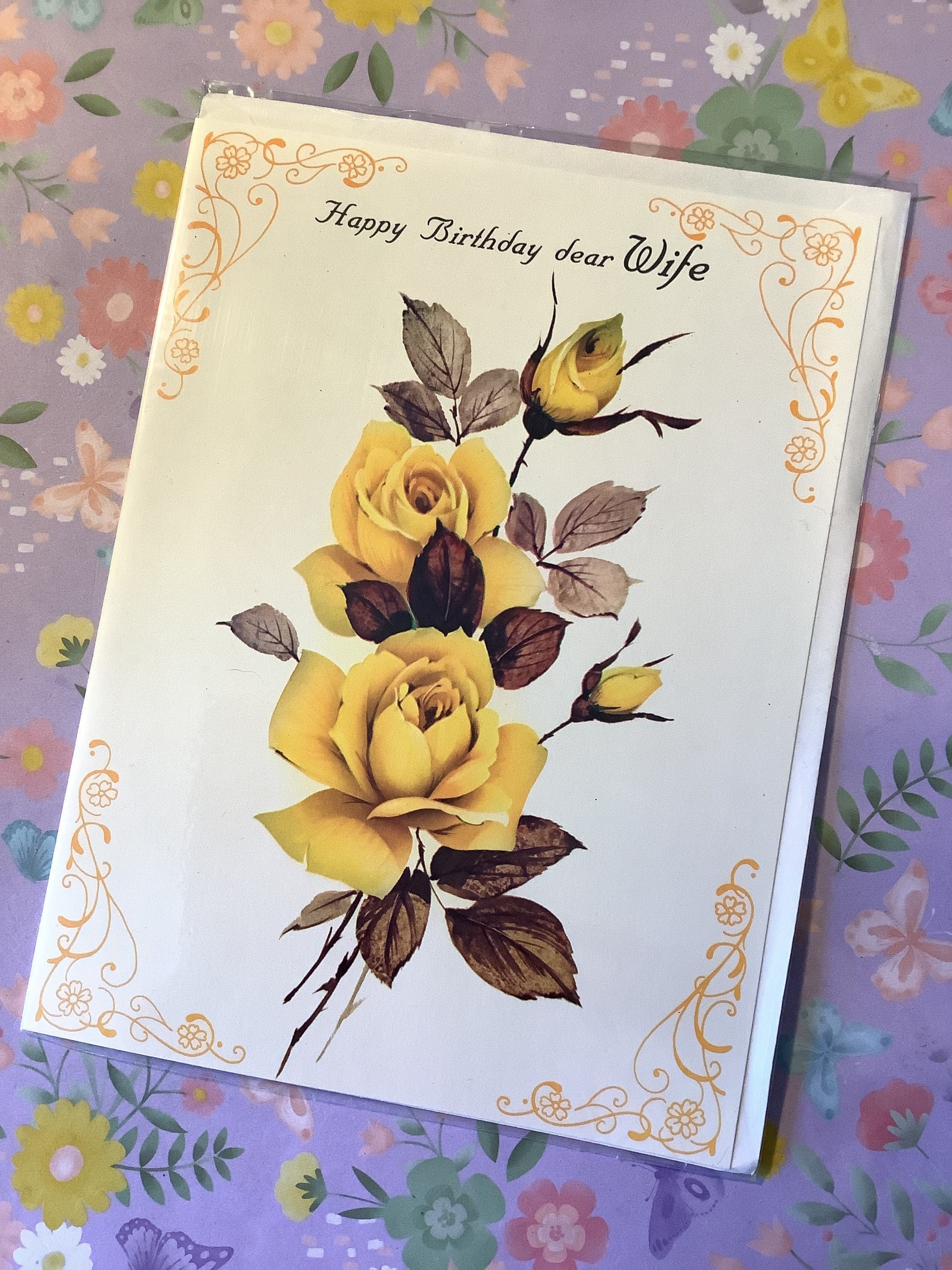 BELLISSIMO biglietto vintage degli anni '60 Buon compleanno cara moglie con graziose rose gialle - Biglietto con versi dolci - Biglietto per il tesoro - Nostalgia - Italia