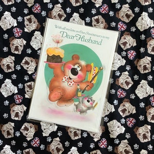Cartão RARO Grande Verdadeiro Vintage/Retro Circa 1970s 'Com todo meu amor em Nosso Aniversário para meu Querido Marido' - Design Kitsch/Retro/Bonito Urso e Gato