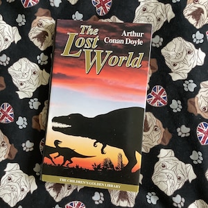 Libro vintage del 2004 &quot;Il mondo perduto&quot; di Arthur Conan Doyle, copertina rigida - Libro da collezione - Favoloso regalo nostalgico per il 21° compleanno - Classico