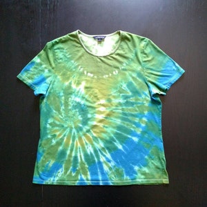 Beach Vibes Tie Dye Shirt for Women / Size M / Yellow Green / - Etsy