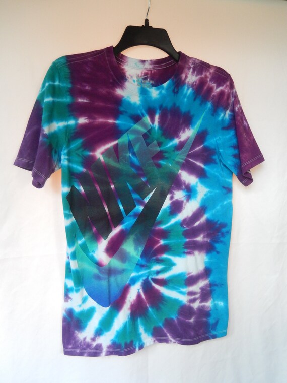 nike purple tie dye shirt