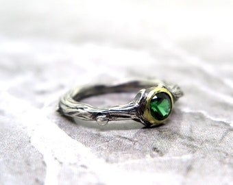 Anillo de plata de ley de ramita, anillo de naturaleza, anillo de vid de corteza, anillo delicado de piedra preciosa, anillo floral, regalo para ella, anillo inspirado en el bosque, anillo de bosque