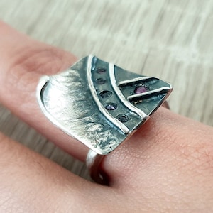 Handgemachter Modernist, oxidiertes Sterling Silber mutiges Statement, Abstrakter, Strukturierter Ring, Organisches Design, Ausgefallenes retikuliertes SterlingSilber