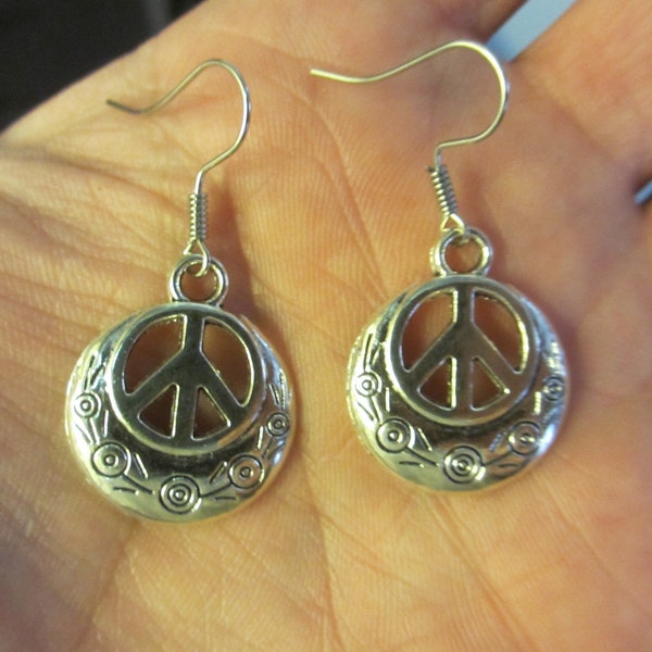 Peace Sign Hippie Minimalist Earrings - Silver Tone .75"dia Dished Charm Unique Cute Girl Jewelry