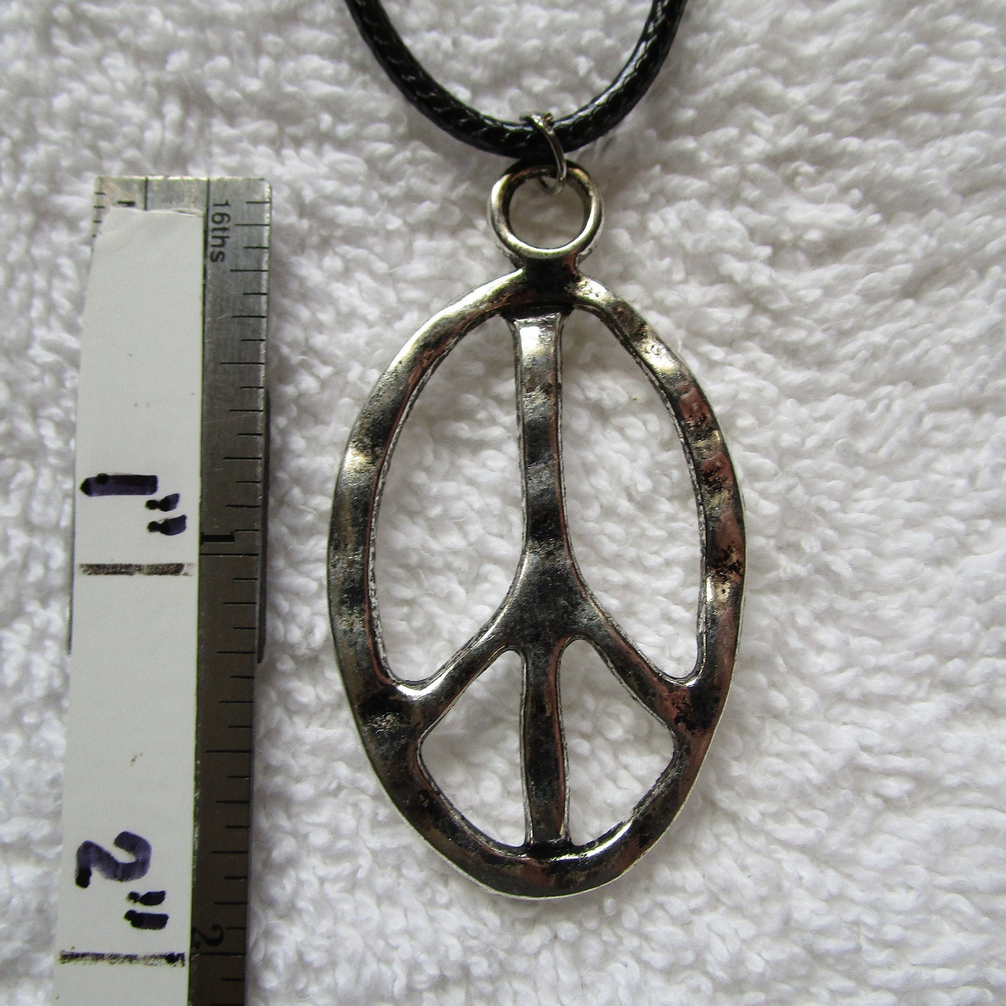 Peace Sign Silvwe Glasses Chain – Blunted Objects