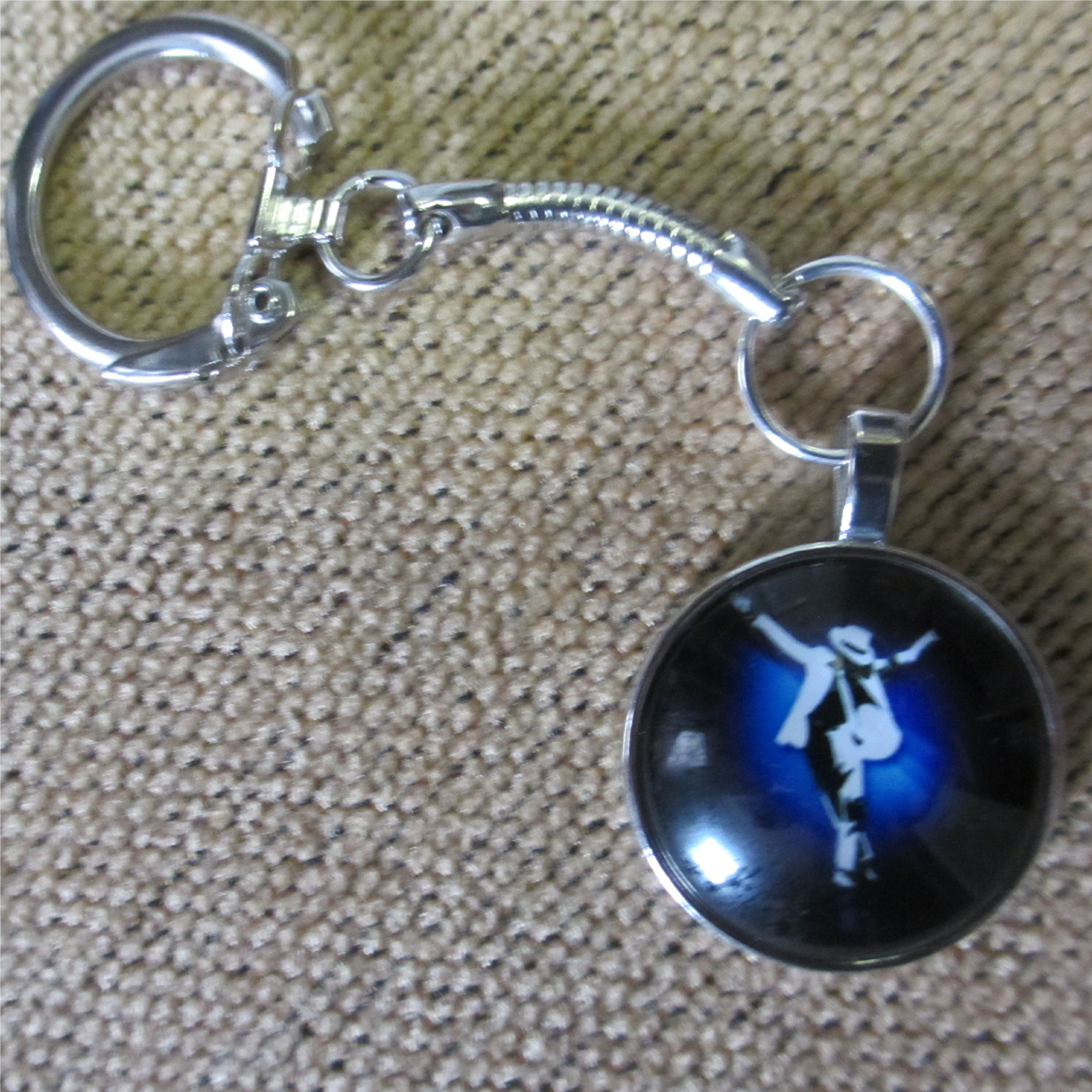 Michael Jackson Keychain 'Ultimate MJ' Pose w/ Etsy