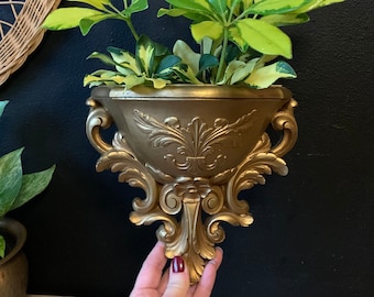 Vintage Homco Gold Plastic Hanging Wall Sconce Planter | Ornate Gold Wall Decor | Hollywood Regency Wall Sconce | 1970s Metalic Home Decor