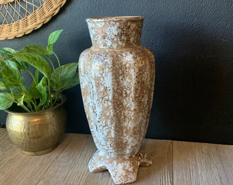 Vintage Savoy Fine China 24kt Gold Foiled Splatter Painted Vase | Hollywood Regency Vase | Beige and Gold Flower Vase | MCM Ceramics Decor