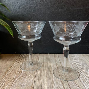 Vintage geëtste kristallen champagneglazen | Toastglazen bruiloft | Vintage bruiloftsglaswerk | Huwelijkscadeau | Wijnglazen met geëtste bloemen