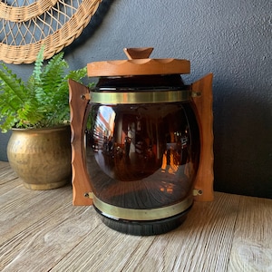 Vintage Siesta Ware Cookie or Snack Jar | Wood and Amber Colored Glass Kitchen Canister | Vintage MCM Retro Kitchenwares | Flour Sugar Jar