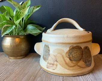 Vintage Designs West Stoneware Soup Pot #352  | 60s Kitchenware Stoneware | Pottery Cookware | Crock with Lid | Handmade Studio Pottery Dish