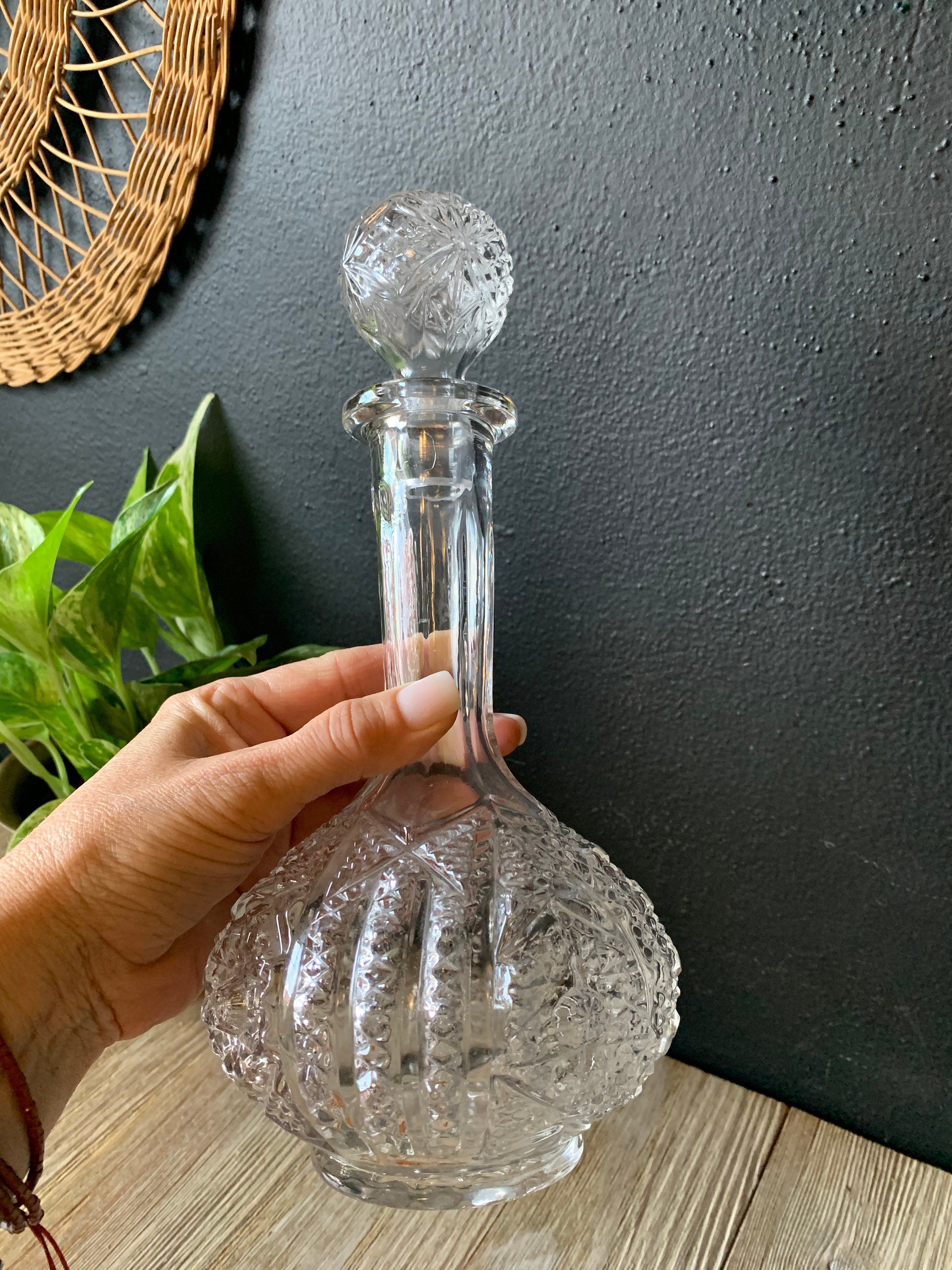 Vintage Glass Liquor Decanter 20 Ounces Vintage Retro Etsy