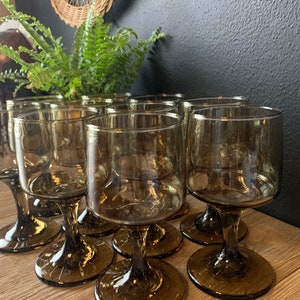 Vintage MCM Smokey Brown Wine Glasses Set of Ten Mid-Century Modern Barware Cocktail Glasses Brown Stemware Wedding Toast Glasses image 5