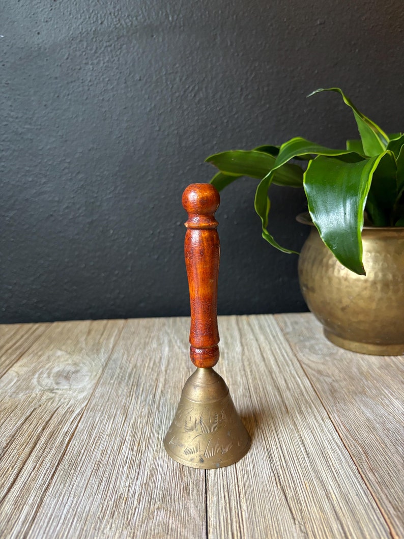 Vintage Etched Brass Bell With Wooden Handle, Brass School Bell, Dinner ...