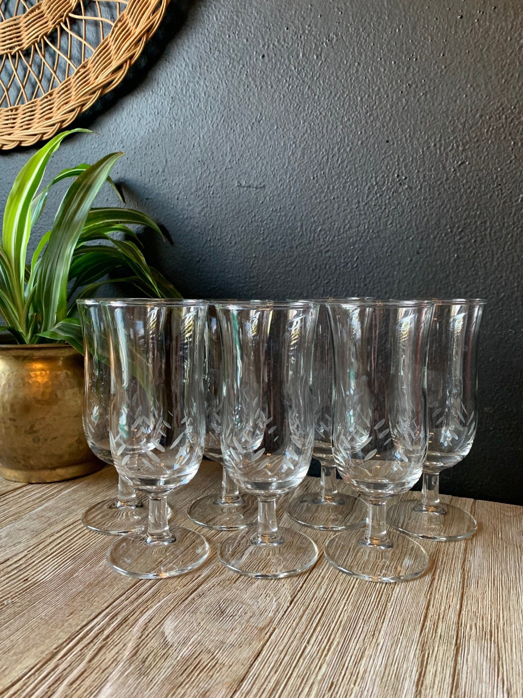 Vintage Etched Footed Crystal Drink Glasses Clear Wine Goblets Cocktail