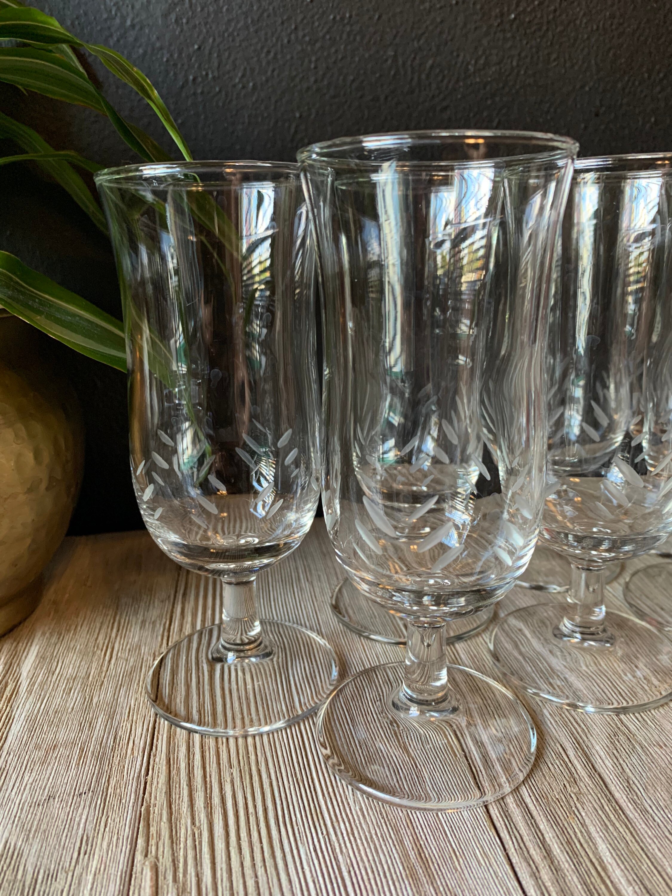 Vintage Etched Footed Crystal Drink Glasses Clear Wine Goblets Cocktail