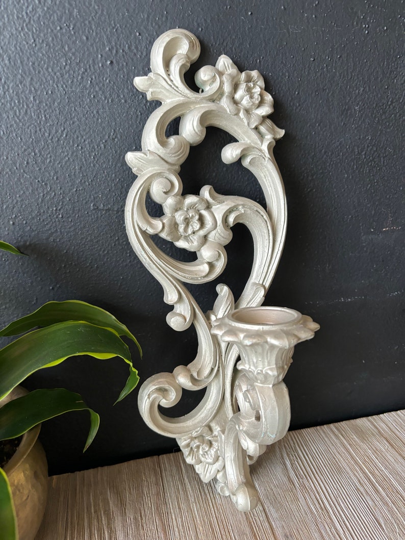 Vintage Homco Ornate White Candlestick Holder Wall Sconce, Mid Century Wall Decor, Hanging Wall Candle Holder, Gothic Candlestick Holder image 4
