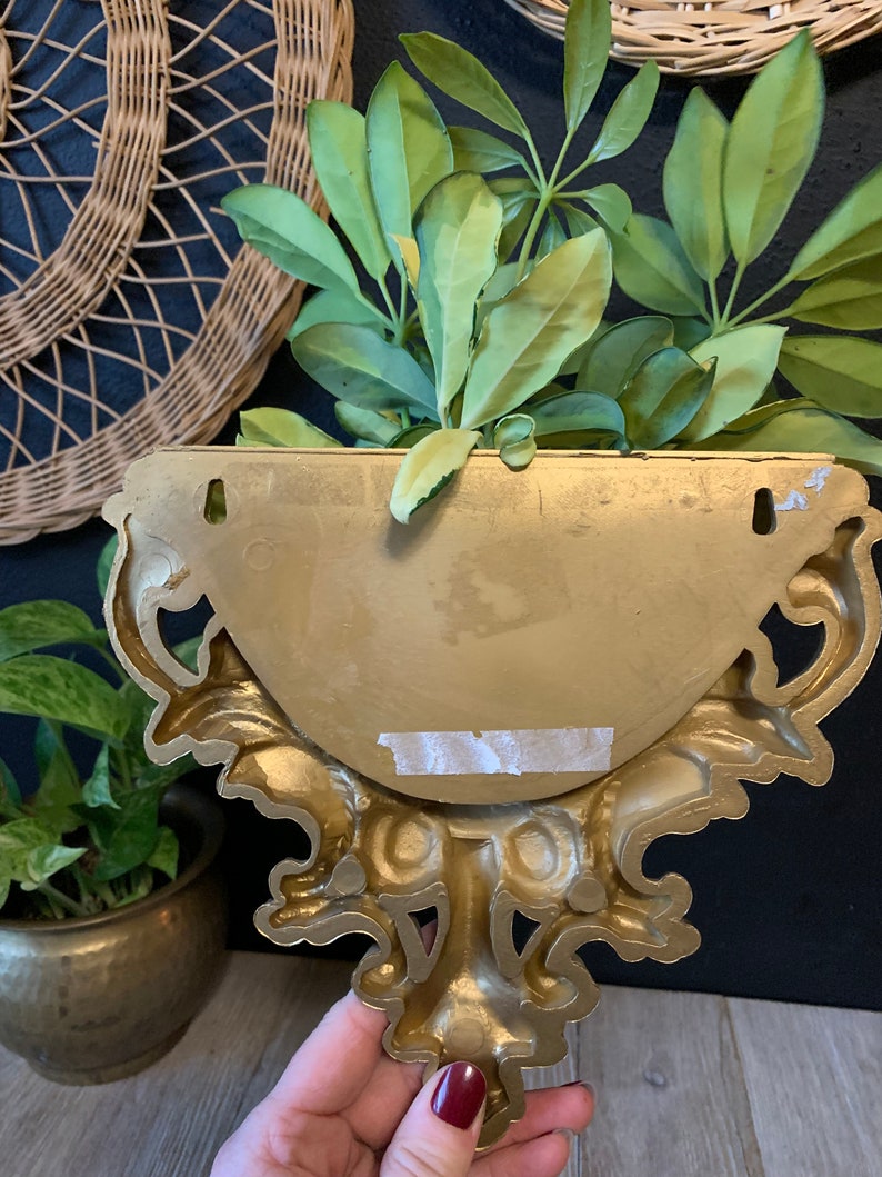 Vintage Homco Gold Plastic Hanging Wall Sconce Planter Ornate Gold Wall Decor Hollywood Regency Wall Sconce 1970s Metalic Home Decor image 4