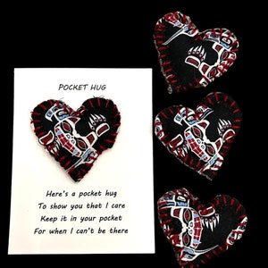 Câlin de poche, coeur de poche, cadeau, ami, amour, coeur doux, câlin, carte cadeau, petit coeur de poche, indigène, indigène, art, noir