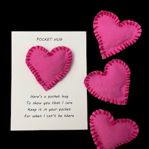 Câlin de poche, petit coeur de poche, cadeau, ami, amour, coeur doux, câlin, carte cadeau, petit coeur de poche, rose, rose chewing-gum