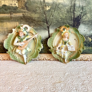 Victorian Couple Man Woman Mandolin Music 3D Wall Hanging Plate PlaqueVtg Victorian Couple Man Woman Mandolin Music 3D Wall Hanging Plate