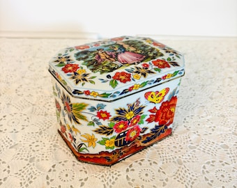 Vintage Daher Tin with recipe cards